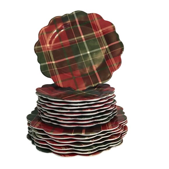 Tommy Bahama Melamine Tartan Christmas Plaid 11" Dinner & Side Plate Set 16-Piec - Picture 6 of 7